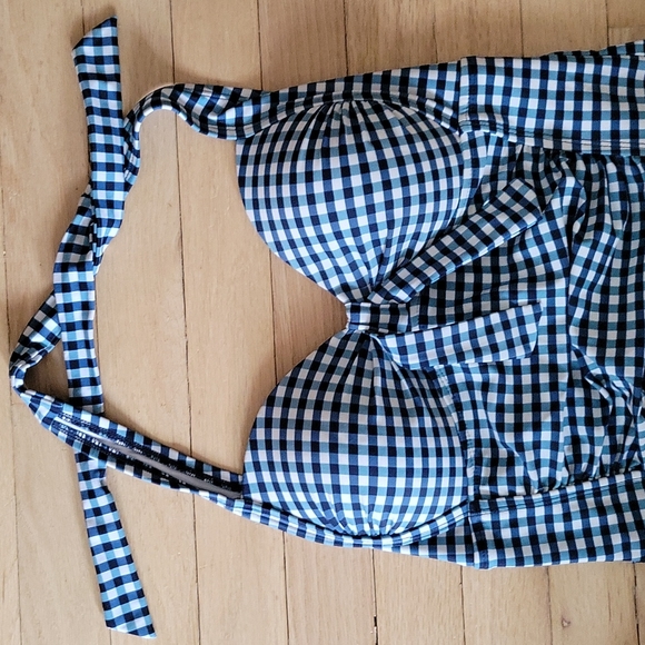 5 for $25: Merona retro one-piece swimsuit medium - Picture 5 of 6